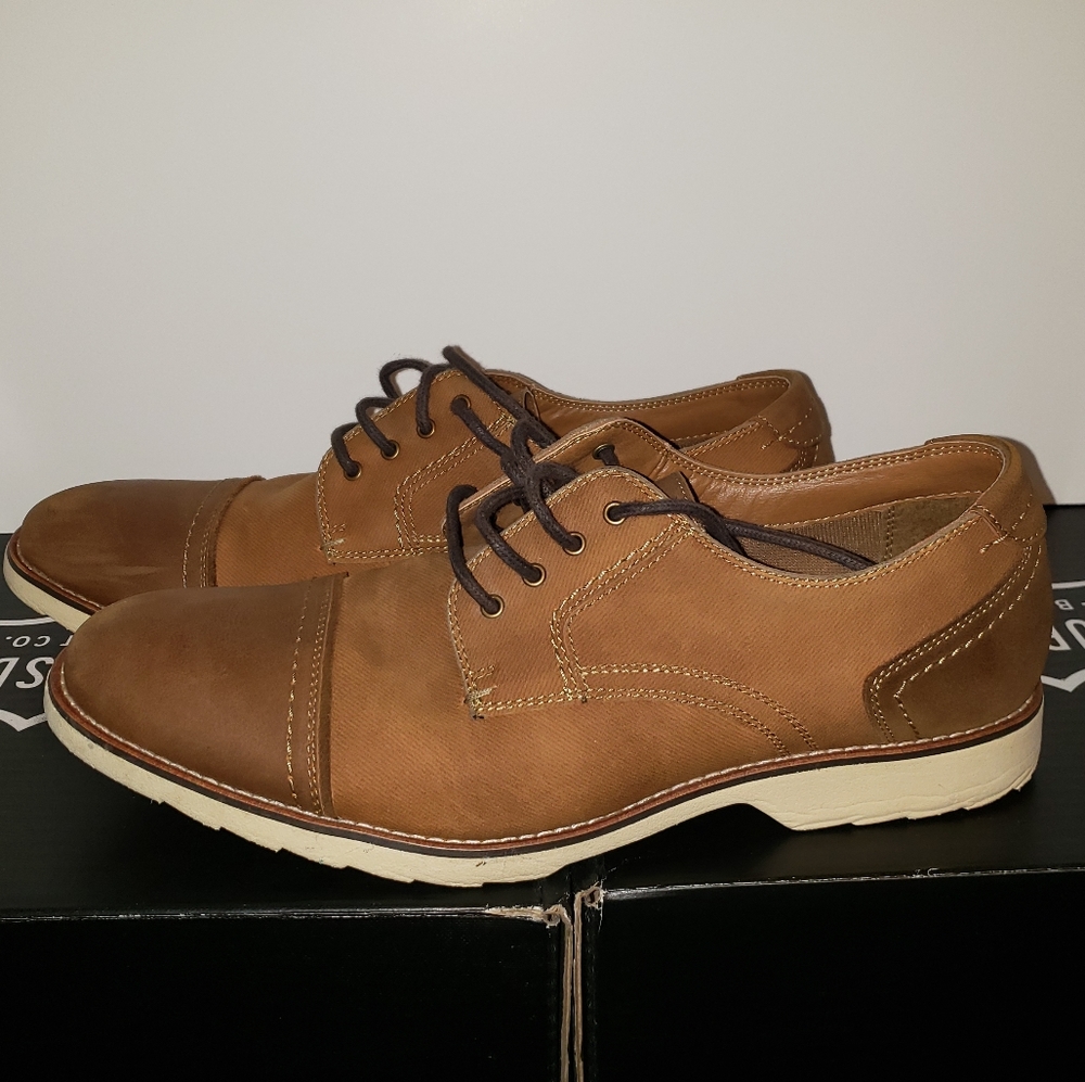 Dockers casual dress shoes